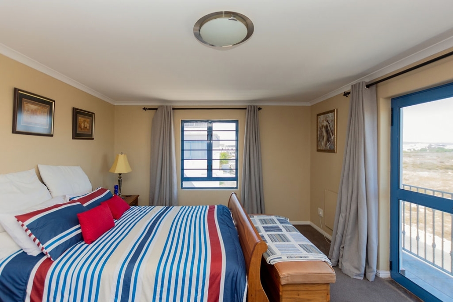 4 Bedroom Property for Sale in Blue Lagoon Western Cape